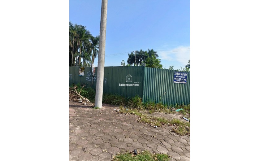 ĐẤT ĐẸP THỤY PHƯƠNG- PHỐ VIÊN KÉO DÀI- MT KHỦNG SỔ VI BẰNG ĐƯỜNG RỘNG 40M LÔ GÓC
